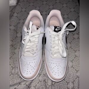 Nike court vision low